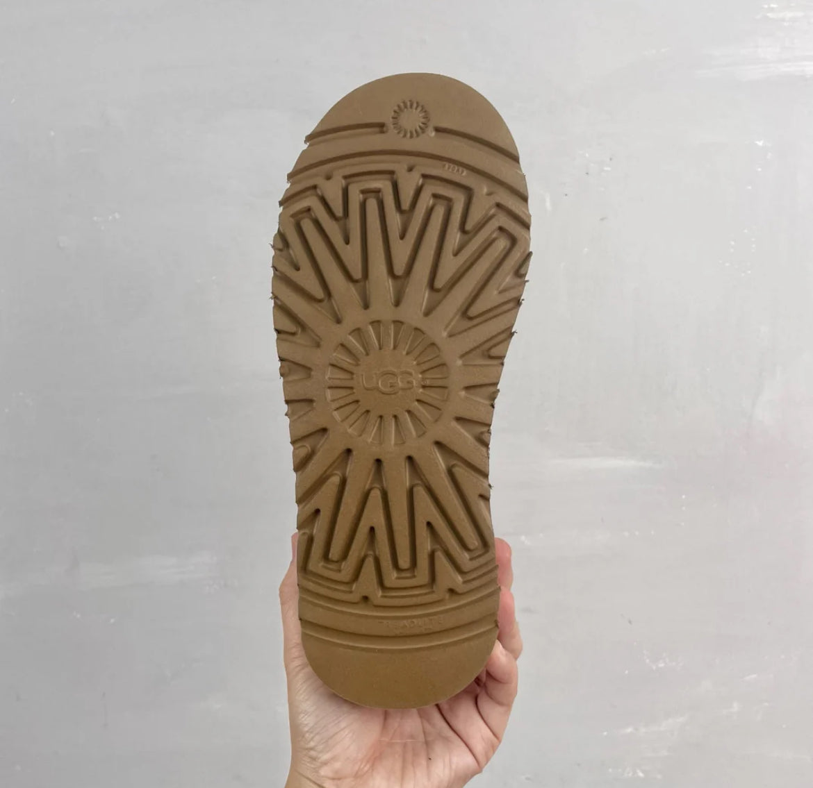 snow boots with furry lining