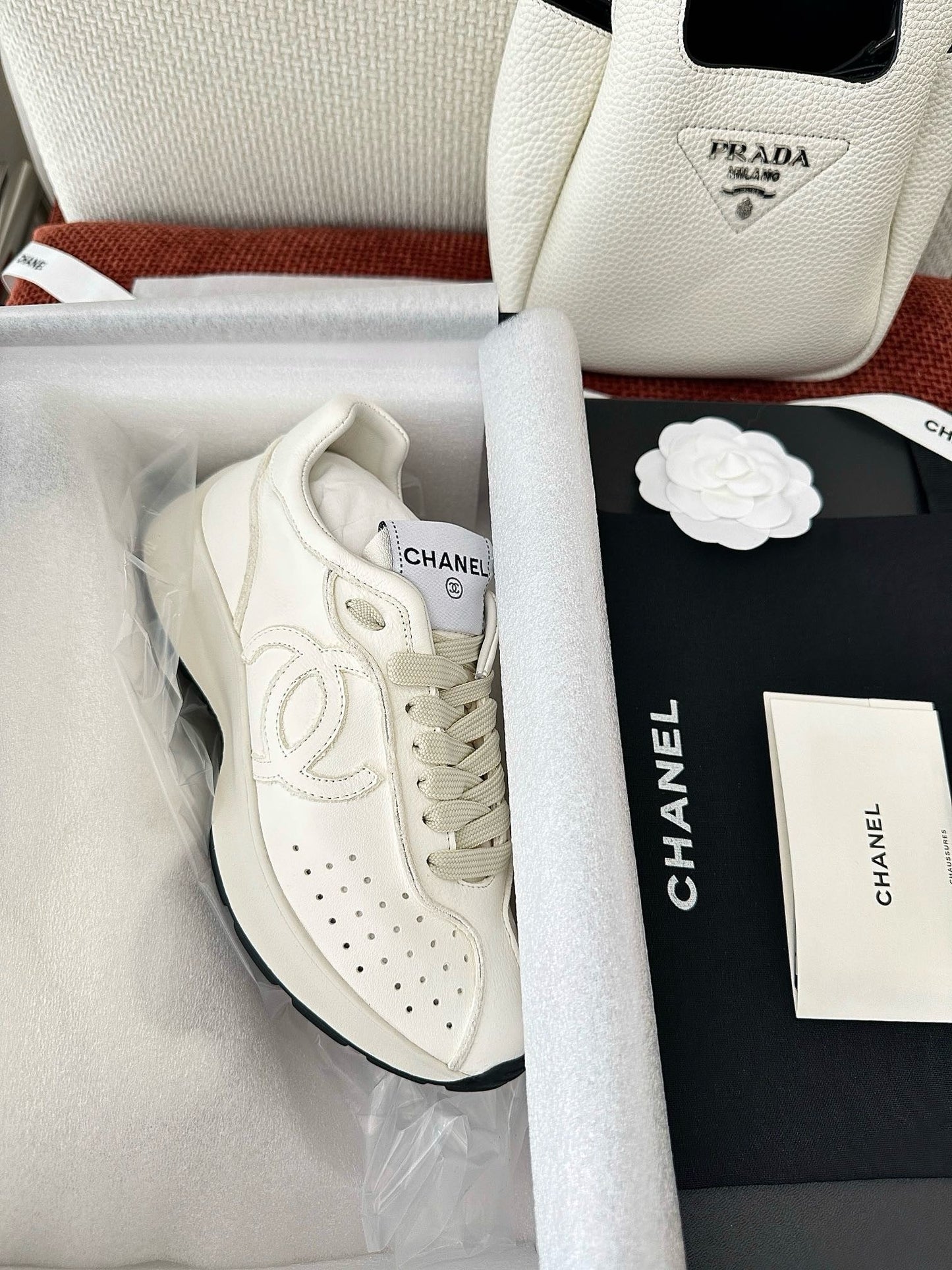 2025 Leather Sneakers