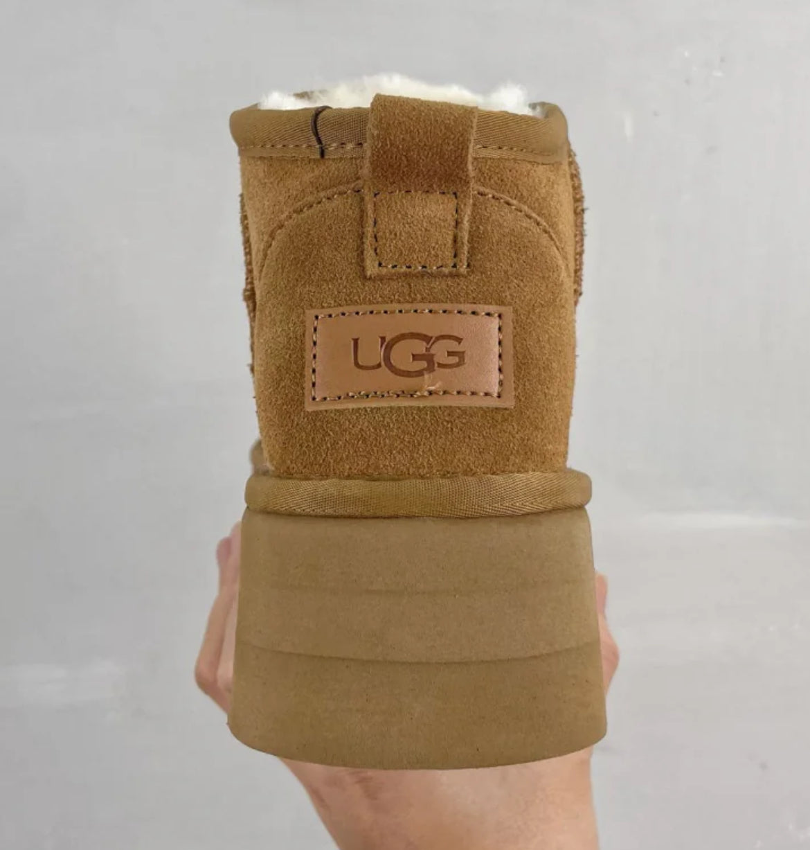 snow boots with furry lining