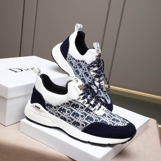 Premium Pattern Runner Sneakers