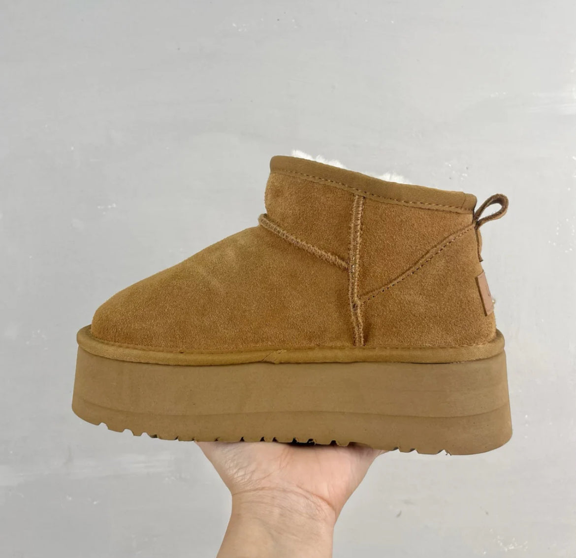 snow boots with furry lining