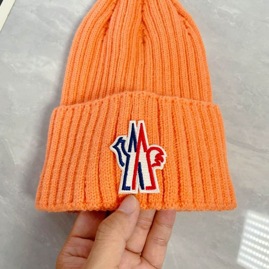 Classic Ribbed Beanie Hat